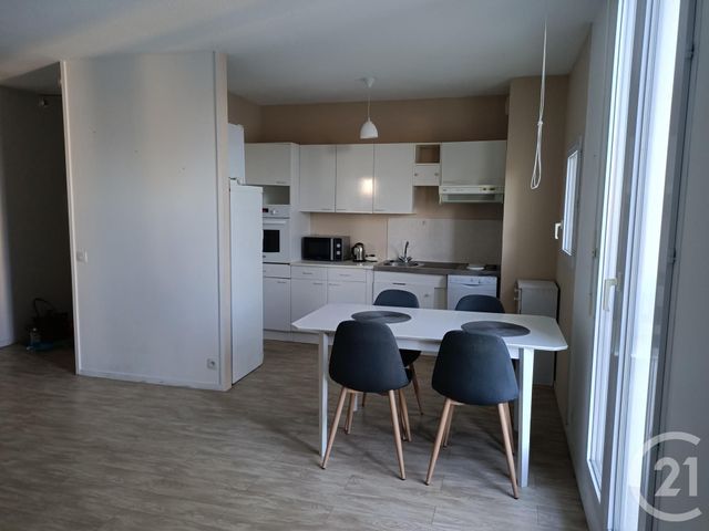 Appartement F2 à louer - 2 pièces - 50.68 m2 - CAMBO LES BAINS - 64 - AQUITAINE - Century 21 Berritzea